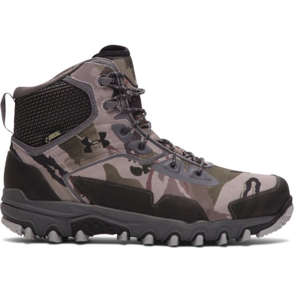 under armour camouflage shoes